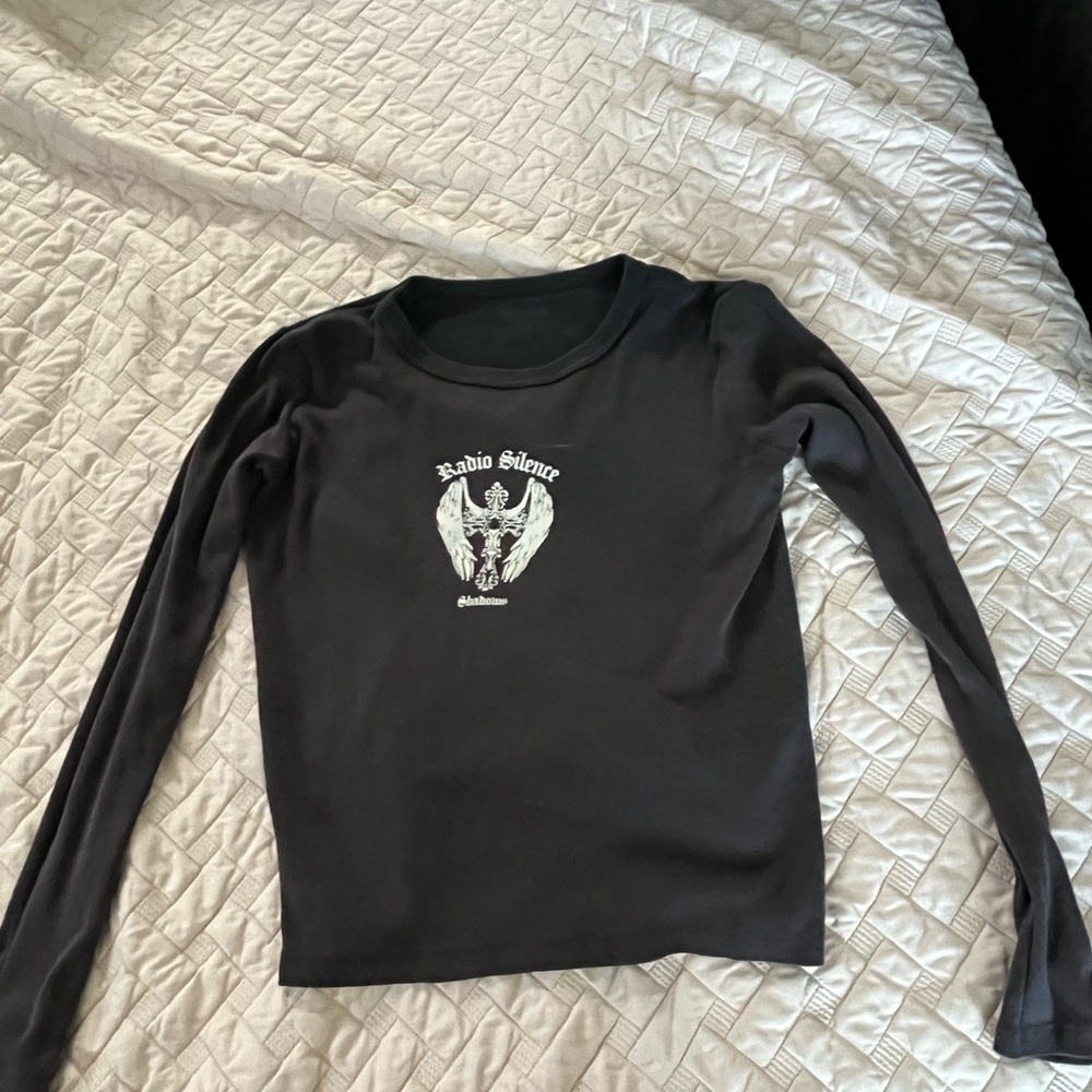 Brandy Melville long sleeve shirt